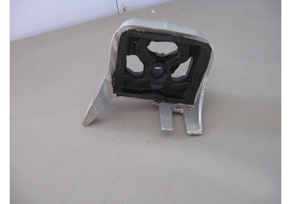 Подушка кріплення глушника задня Renault Clio, Clio II, Symbol, Megane, 7700435270